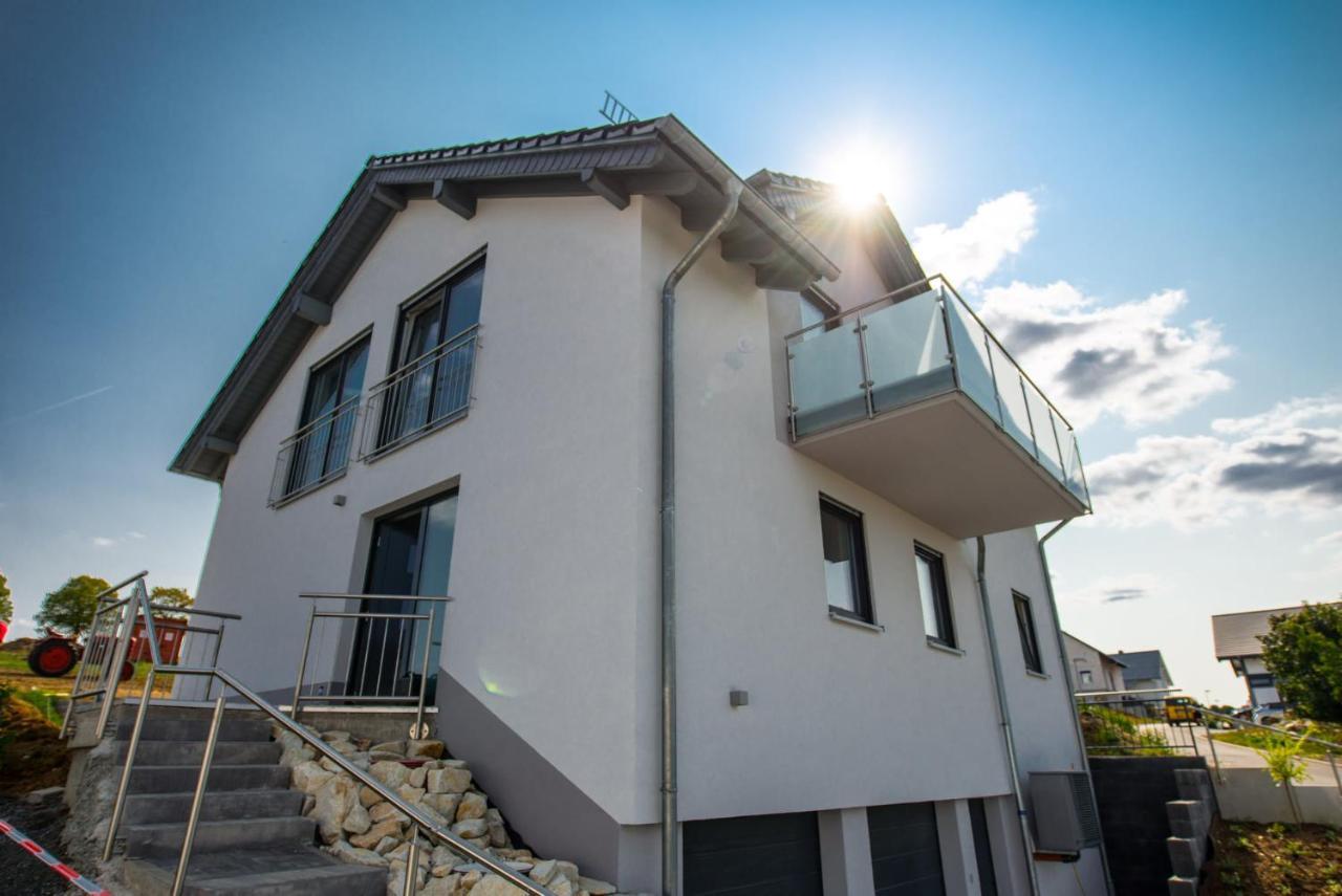 Ferienwohnung / Haus Hunsrueckblick Hochstetten-Dhaun Bagian luar foto